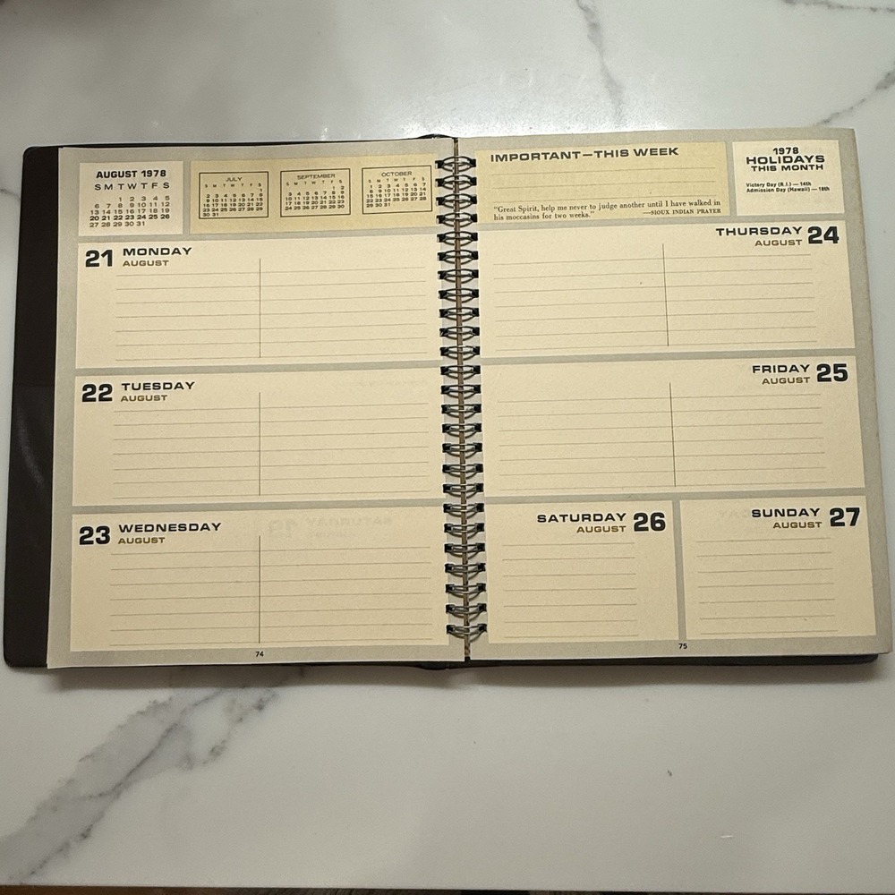 Vintage 1978 Desk Diary‎ Calendar– Embossed Faux Leather Cover – Birds & Wheat - Picture 4 of 13
